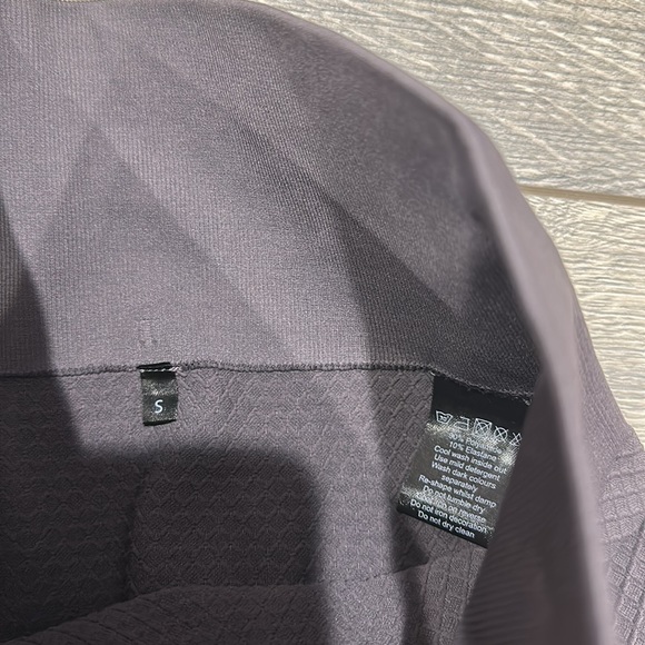 • Balance Athletica • Women’s Energy Quartz Graphite High Rise Seamless Legging - Picture 3 of 4